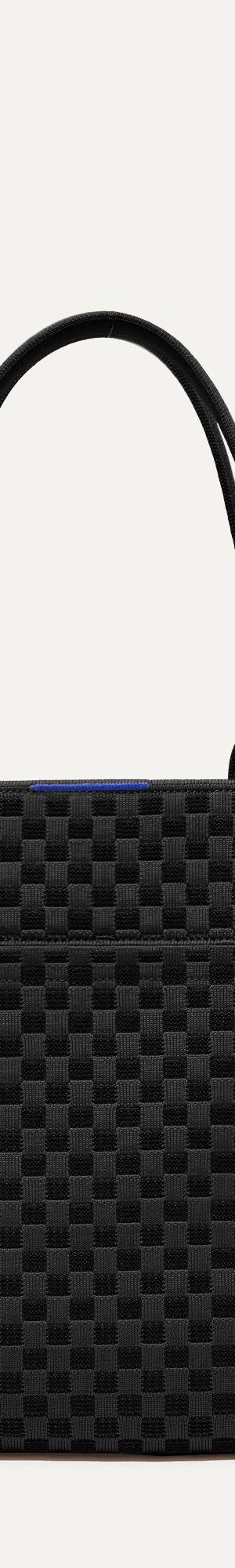 The Classic Tote - Black Sand