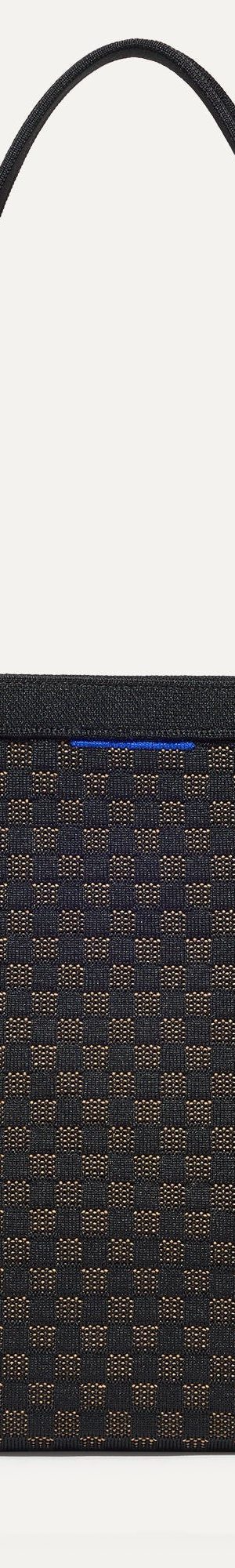 The Lightweight Zip Tote - Night Song