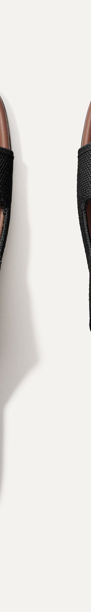 The Buckle Slide - Black